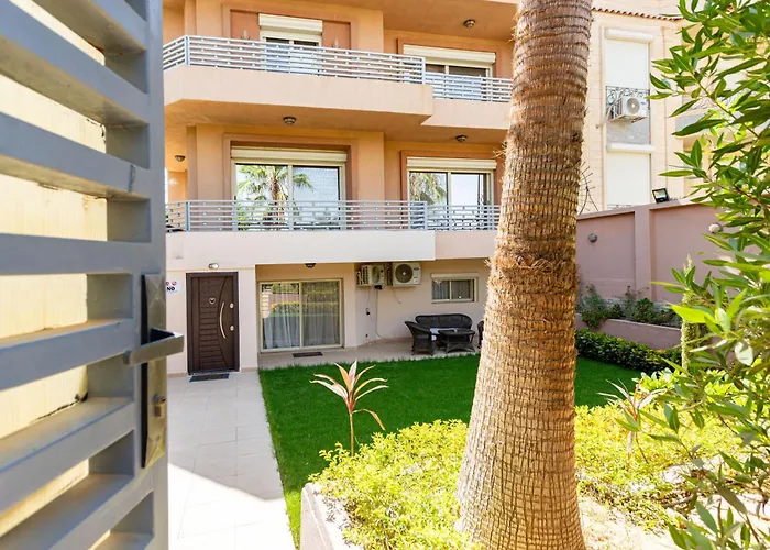 New Cairo Apartment In Front Of Garden 8 Mall
