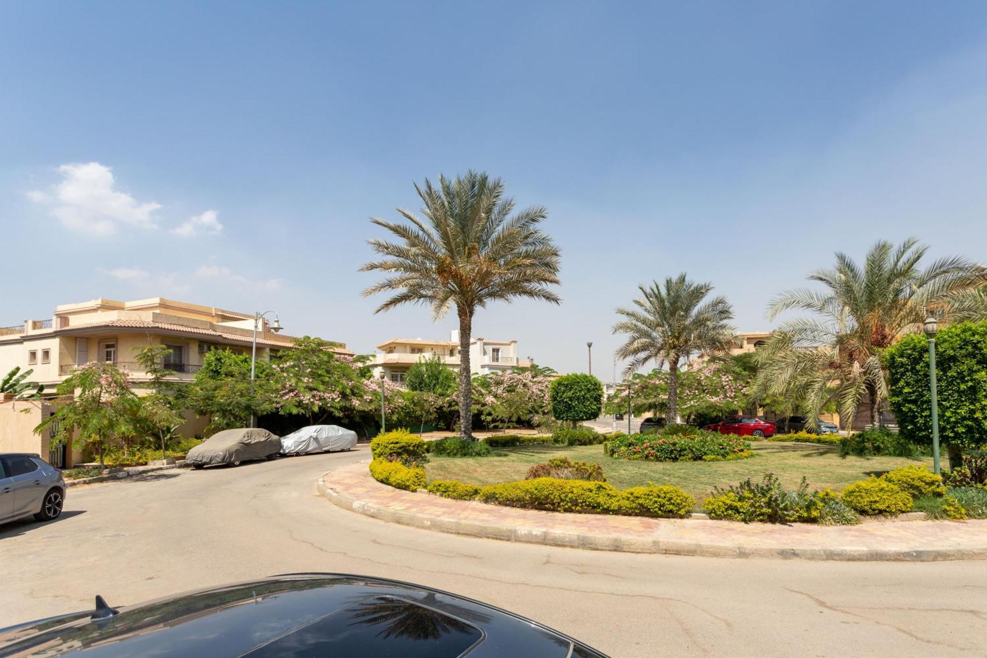 New In Front Of Garden 8 Mall Apartament Cairo