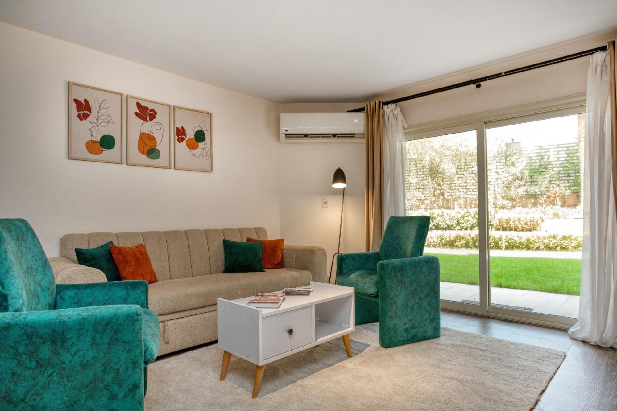 Apartament New In Front Of Garden 8 Mall